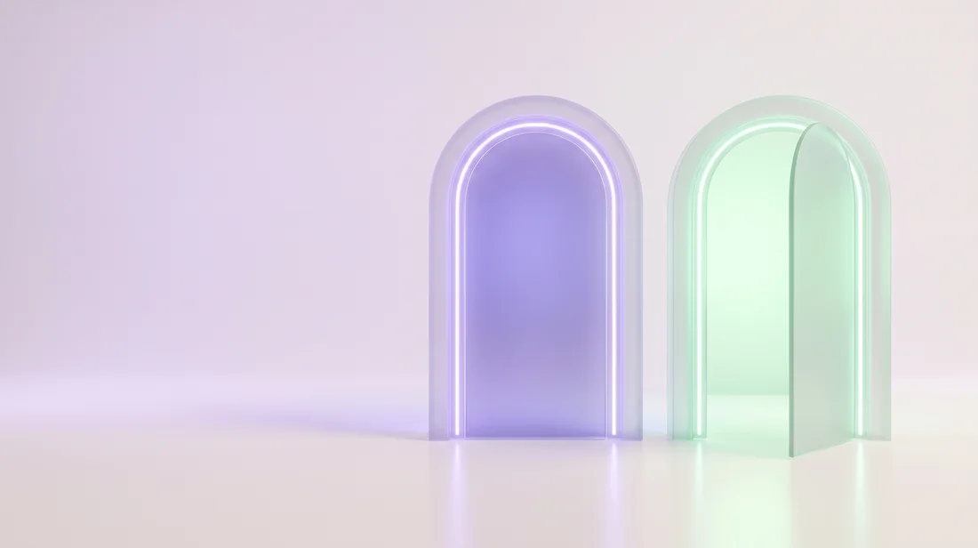 Dos puertas de vidrio luminoso, una cerrada y otra abierta, ilustración de marca de DaleLike.Digital