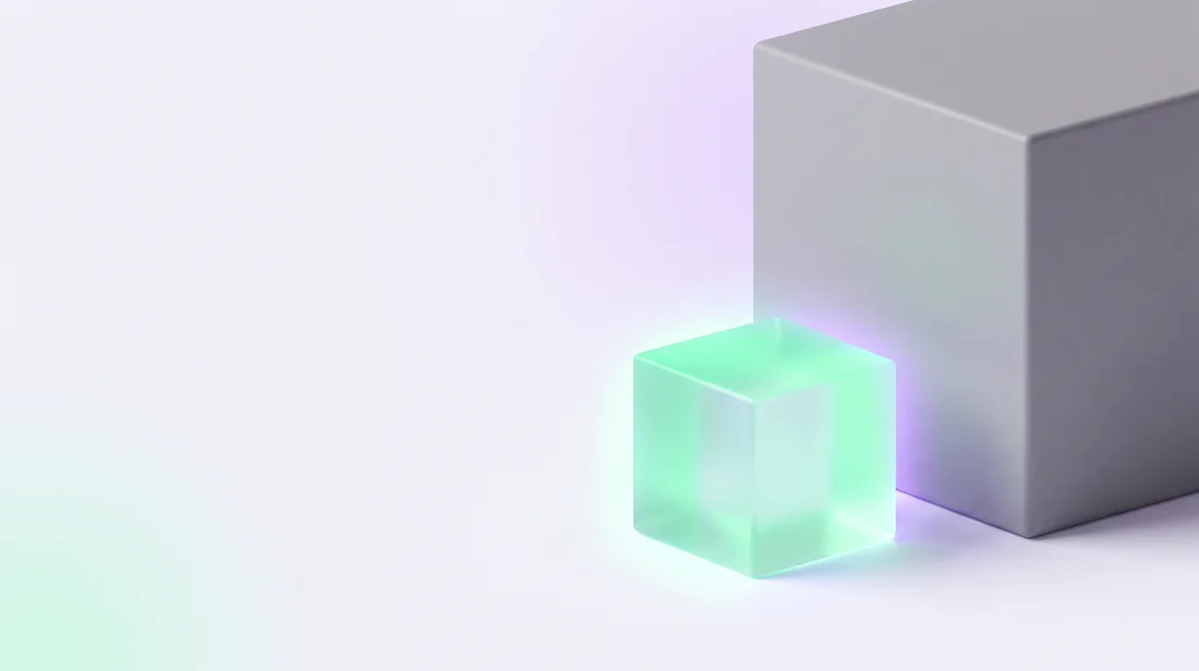 Cubo pequeño de vidrio verde luminoso junto a un bloque gris mucho más grande, ilustración de marca de DaleLike.Digital